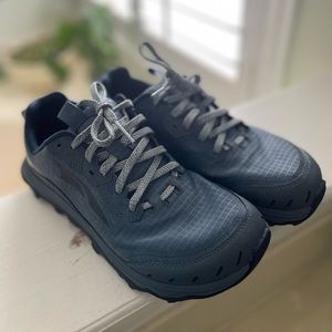 COPY - Altra Lone Peak 6 size 7.5 W